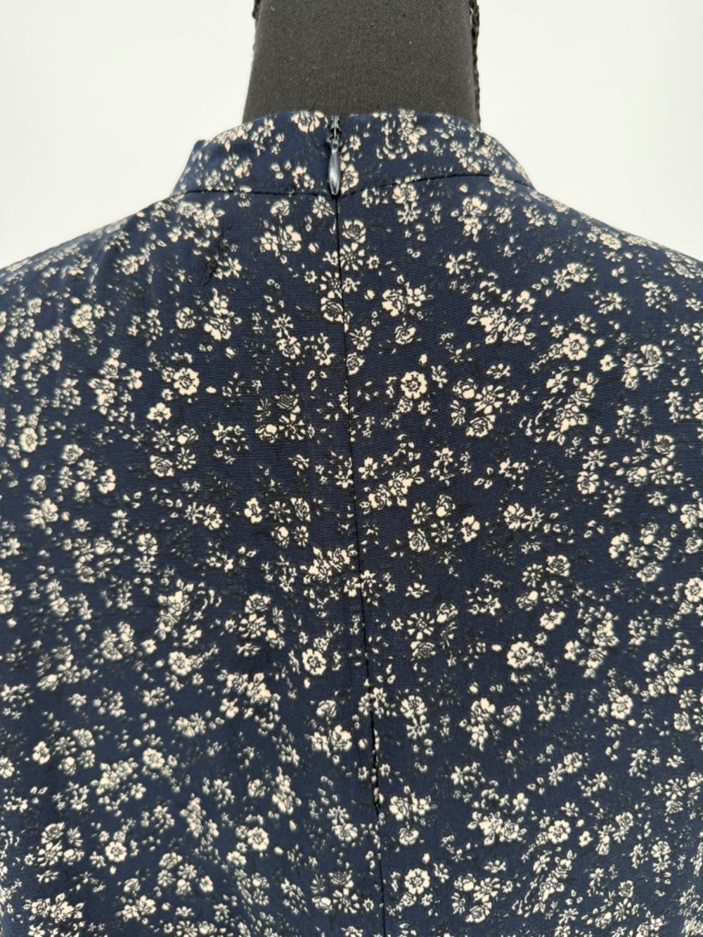 Button Navy Blue Calico‎ Floral Mock Neck Long Sleeve Midi Dress - Picture 6 of 9